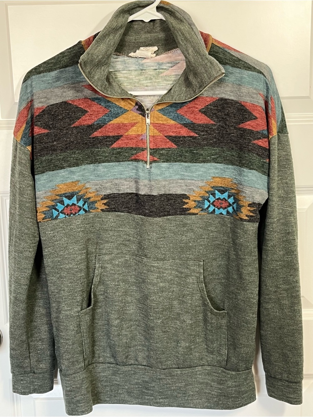 Western Aztec Quarter Zip Pullover Small
